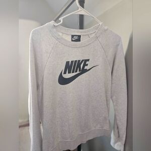 Nike Gray Relaxed Sweatshirt Hoodie